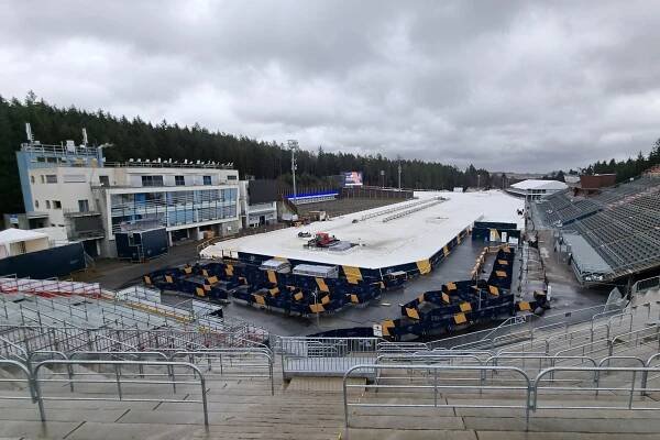 Pohled na prázdnou Vysočina Arenu | iROZHLAS - spolehlivé zprávy