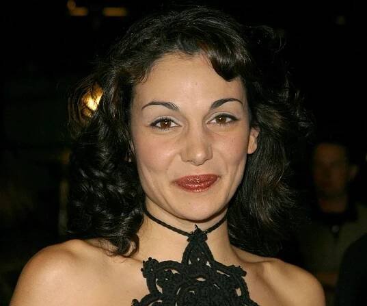 Annie Parisse Biography - Facts, Childhood, Family Life & Achievements