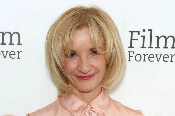 Absolutely Fabulous star Jane Horrocks rushed to hospital after black ice bike accident