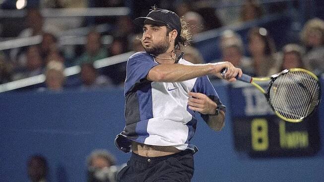 Andre Agassi během čtvrtfinále US Open v roce 1994.