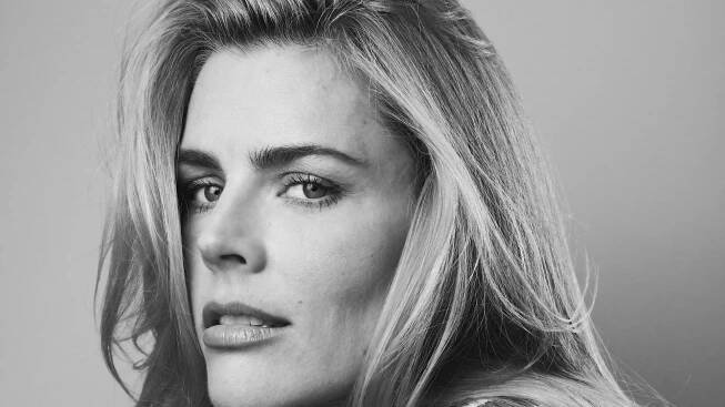 'Mean Girls' Movie Musical: Busy Philipps Joins Paramount Film