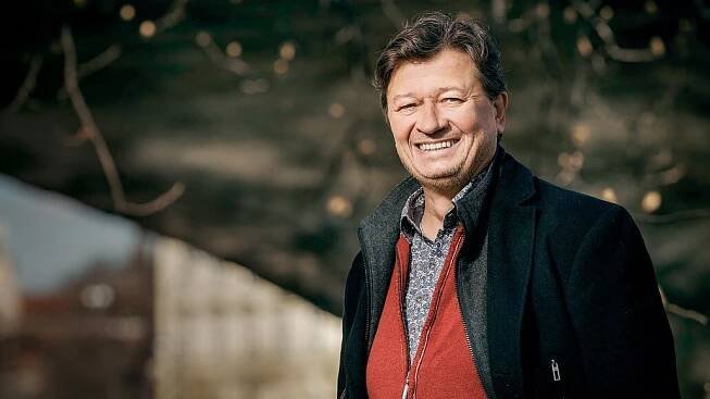 Před devatenácti lety vrátil do kin jeden z nejpopulárnějších žánrů – komedii z...