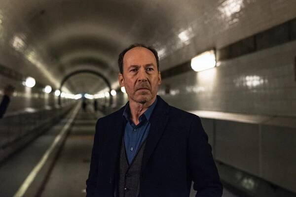 Neben der Spur - Erlöse mich - Z filmu - Ulrich Noethen