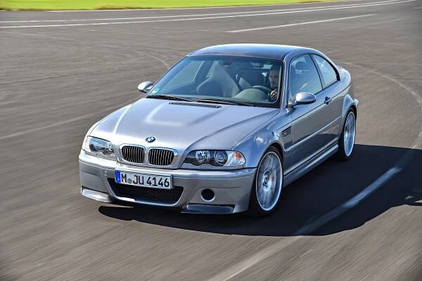 Milovaný Bavorák slaví čtvrtstoletí. BMW řady 3 (E46) za 200 tisíc dokáže stále chytnout za srdce