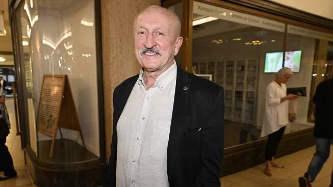 Partnerská klopýtnutí Oldřicha Navrátila: První manželka se zamilovala do jeho kamaráda, sám tajil nemanželského syna