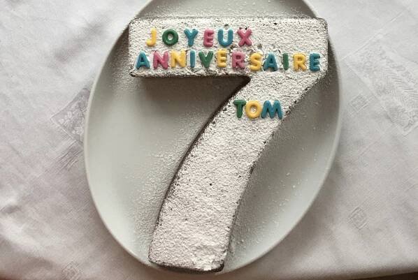 L'anniversaire de Tom - Petit Tom d'affaires