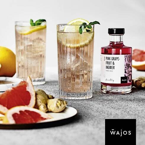 Pink_Grapefruit_Ingwer_Tonic_Sirup_Cocktail
