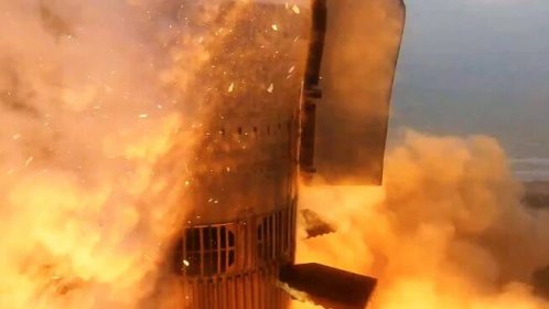 Luxusní záběry: Třetí start nejsilnější rakety světa