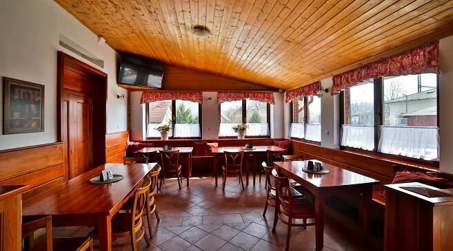 Restaurace