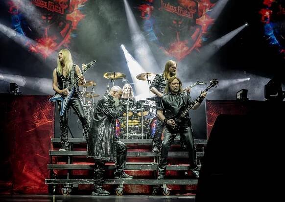 Legendy metalu ovládly O2 arenu! Judas Priest, Saxon a Uriah Heep v obrazech - musicserver.cz