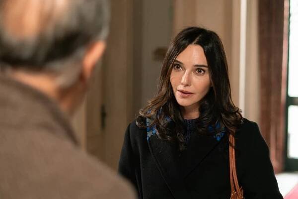 Camdaki Kız - Episode 18 - Z filmu - Hande Ataizi