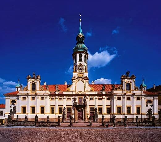Vycházky - Vycházky Praha – Prahou s očima dokořán