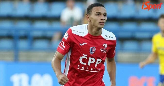 Tragédie ve fotbale. Náhle zemřel Brazilec (†23), který hrál za Pardubice a Prostějov