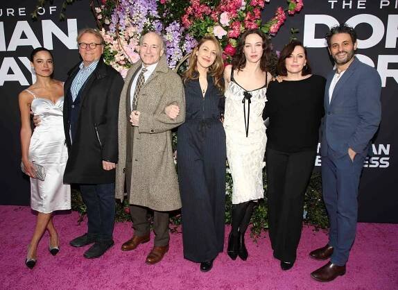 Juliana Canfield, David Rasche, Peter Friedman, Natalie Gold, Arian Moayed, Sydney Lemmon and Dagmara Dominczyk