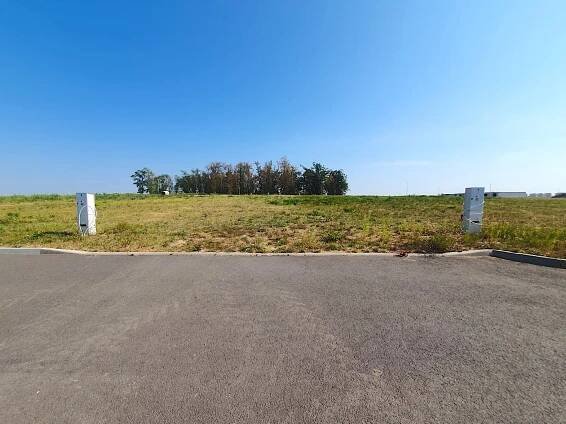 Prodej stavebního pozemku, 839 m2, Valeč, Třebíč – Valeč • Bydlení a reality • RegionTřebíčsko.cz