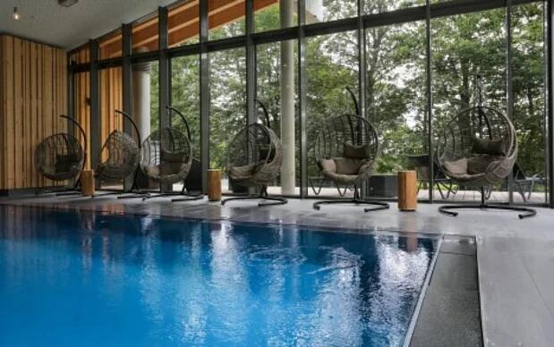 Relaxační pobyt uprostřed Durynského lesa v Konsum Berghotelu Oberhof se snídaní a luxusním wellness neomezeně
