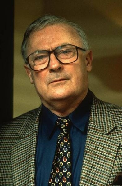Osudné svědectví - Promo - Edward Woodward