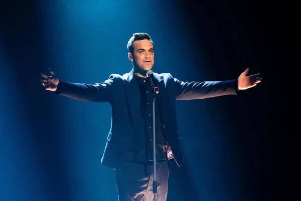Robbie Williams faces backlash over bizarre Pizzagate conspiracy theory comments | London Evening Standard | The Standard