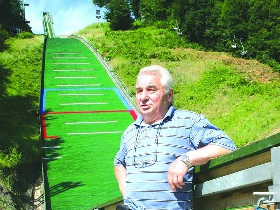 Podívejte se, frenštátská tradice pokračuje. V Pekingu skáčou Ulrichová a Sakala