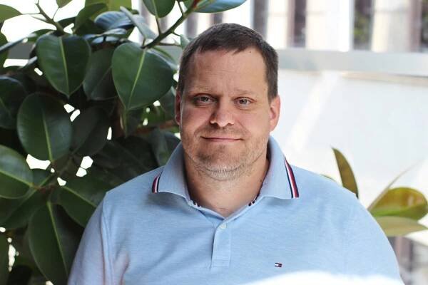 Politici neprojevují zájem se o potřebách vozíčkářů bavit, říká ředitel Centra Paraple Lukeš