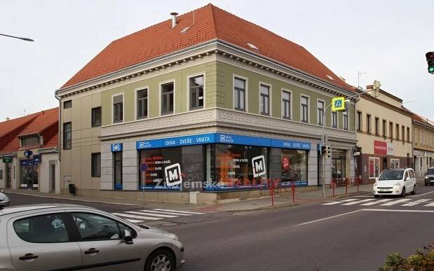 Obchodní prostory, Pražská, Znojmo, 69 m²