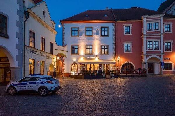 Grand Restaurant foto 1
