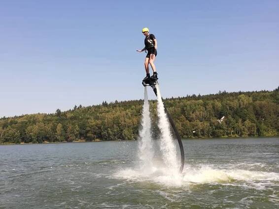 † Flyboarding †