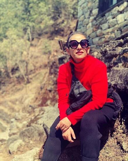 Manisha Koirala : Net Worth, Height, Weight, Age, Affairs, Wiki, Facts and Figures 7