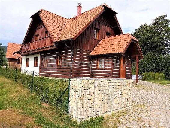 Pronájem chaty, chalupy • 4 ložnice bez realitky