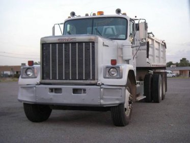 File:GMC General dump truck.jpg - Wikimedia Commons