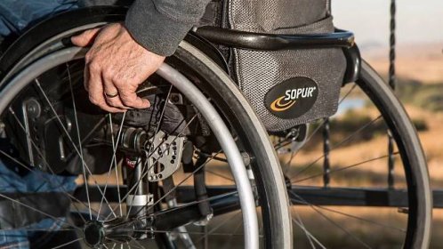 Nespravedlivé rozhodování o příspěvku na motorové vozidlo pro lidi s postižením - Revue pro sociální politiku a výzkum ღ