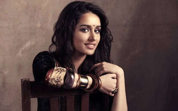 Gorgeous Actress Shraddha Kapoor Wallpaper
