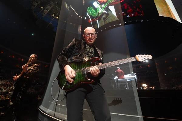 Michal David odehrál dva koncerty v O2 areně ! - Michal David