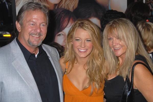 Blake Lively shares a radiant moment with her parents, Ernie and Elaine Lively, at a star-studded event.