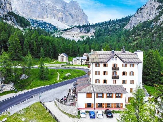 Pohled zvenku, Hotel Al Sasso di Stria in Livinallongo Del Col Di Lana