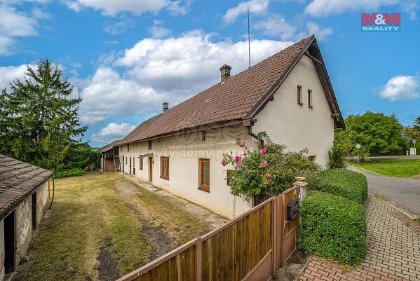 Prodej domů Zdechovice (Pardubice) - přehledný výběr na portálu Eurobydleni.cz