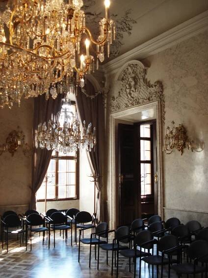 Soubor:Palais Clam-Gallas (salle de marbre 2).JPG – Wikipedie