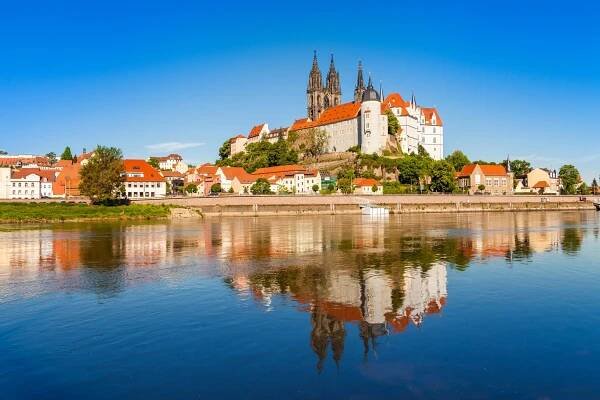 Labská plavební společnost - Loď Děčín Hřensko Bad Schandau Drážďany, plavba lodí Ústí nad Labem Mělník
