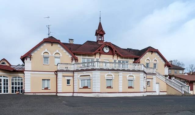 Wikipedistka:Zorka Sojka/Pískoviště/4 – Wikipedie