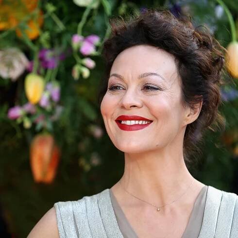Helen McCrory death: Actor dies from cancer, aged 52