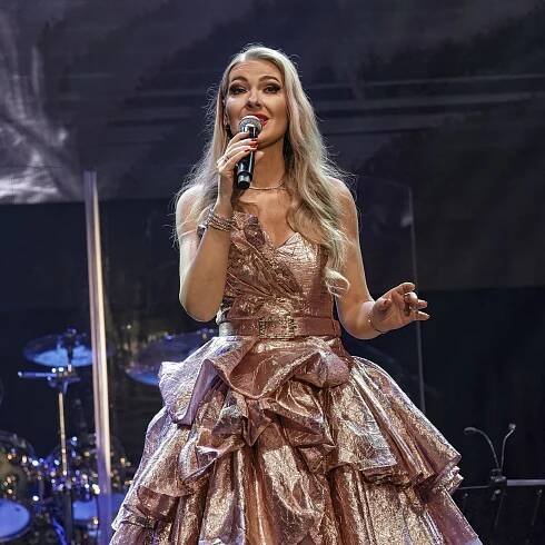 Leona Machálková slavila v Lucerně 30. let na scéně - Spycross