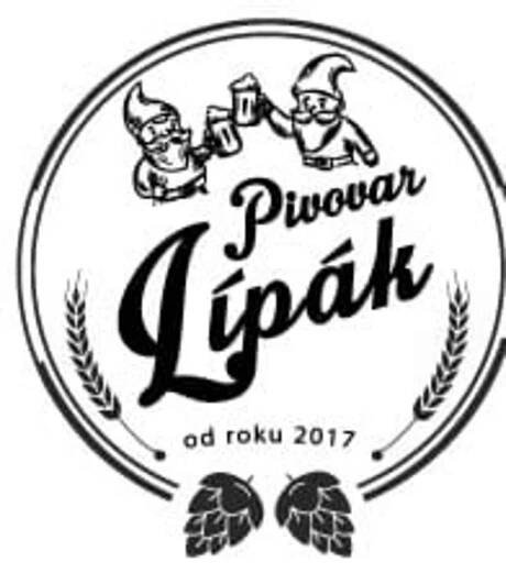 Přistání létajícího pivovaru. Po dlouhé cestě dorazily do Lípy tanky z Číny