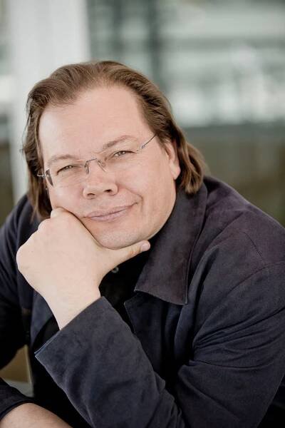 Alexander Vedernikov, Conductor and Bolshoi Veteran, Dies at 56