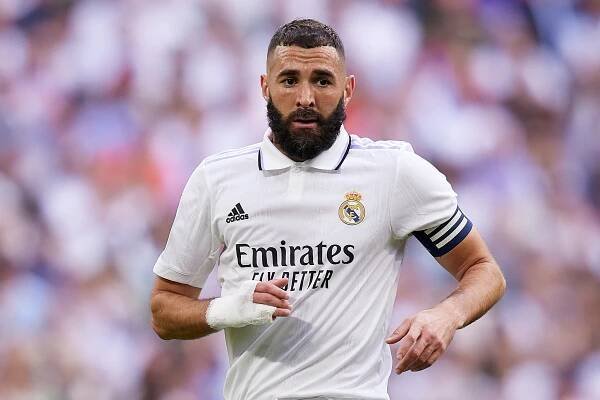 Za kulisy slavné ankety. Benzema dokázal, co ani Messi nebo Ronaldo neumí