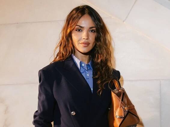 Eiza González is 'sublime' in Ralph Lauren blue-and-cream suit combo
