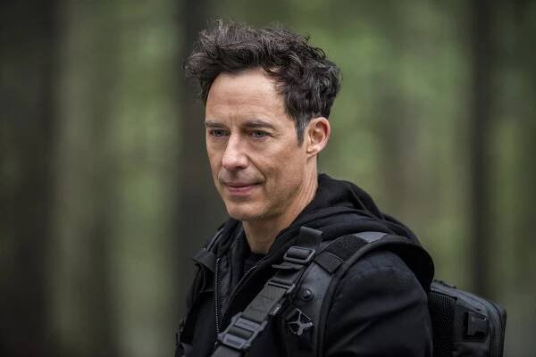 Flash - Útěk ze Země Dva - Z filmu - Tom Cavanagh