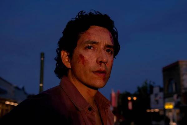The Last of Us - Season 1 - Když se ztratíš v temnotě - Z filmu - Gabriel Luna