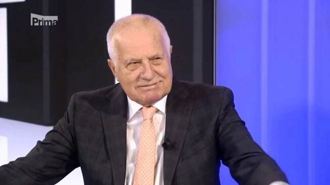 Václav Klaus starší slavil 77. narozeniny ve svém zámečku: Přijel i strejda Zeman!