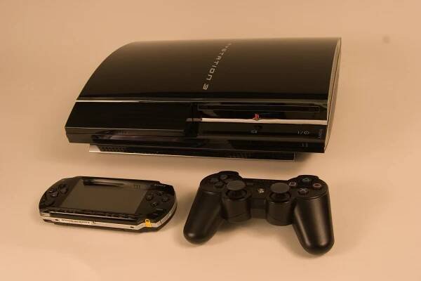 PSP gets PS3 connection