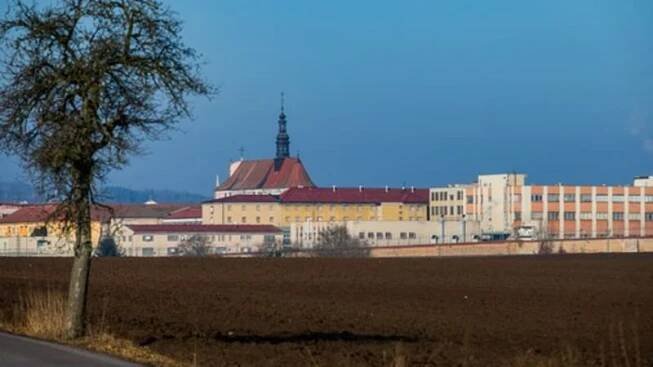 Věznice ve Valdicích